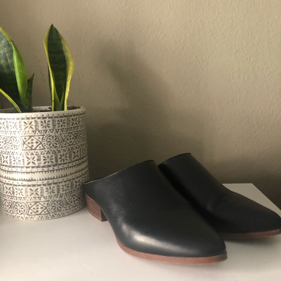Madewell Shoes - ‼️Final Price‼️Madewell Mules
